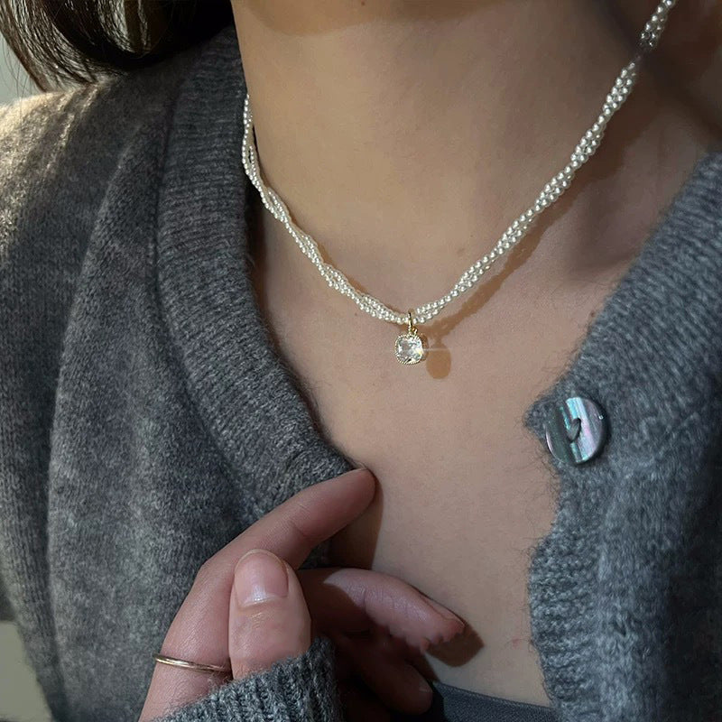 Style de luxe Collier perle pour les femmes Dainty Élégant collier Choker Sweater Chaîne Acces