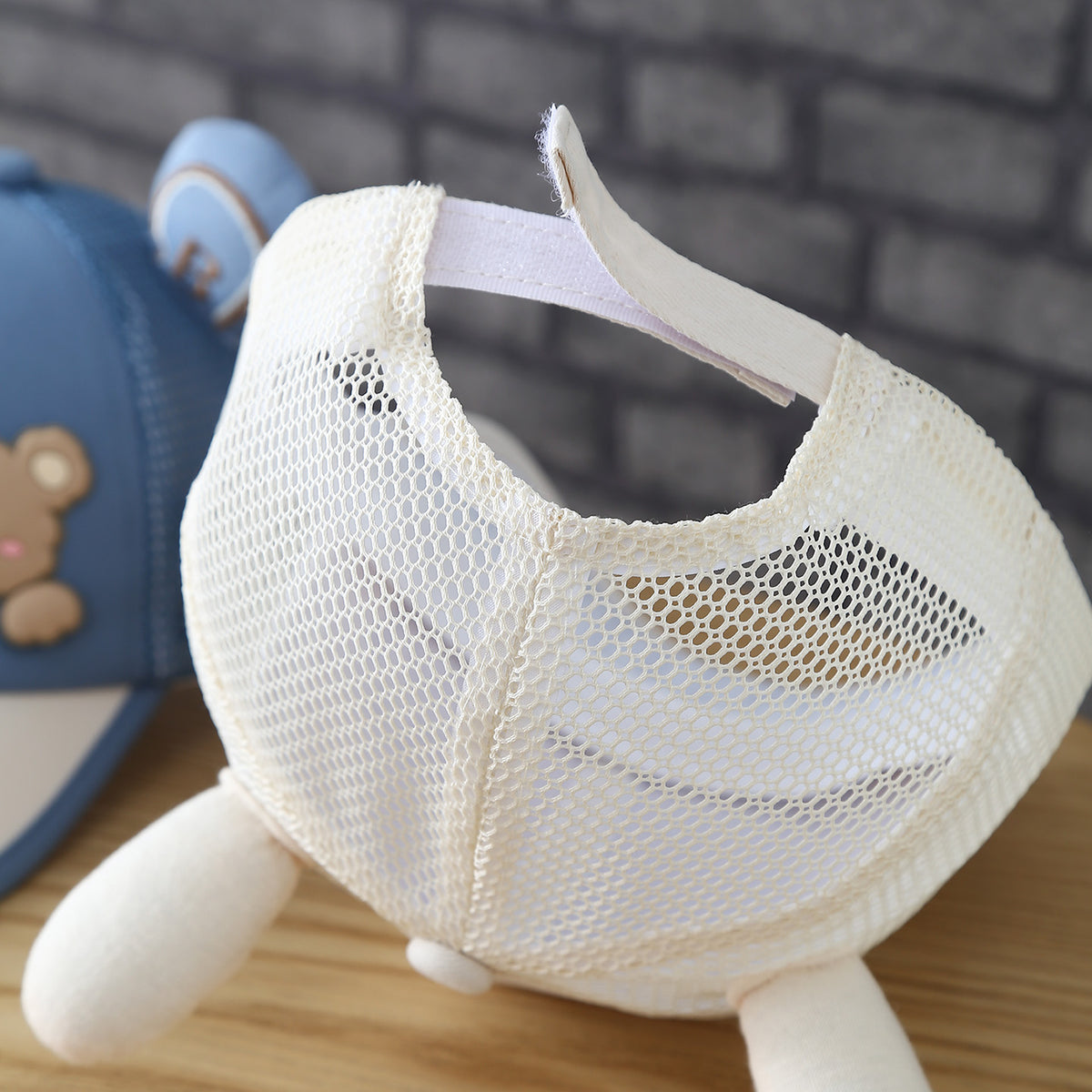 Chapeau de bébé d'été - Chapeau de baseball de lapin de fraise