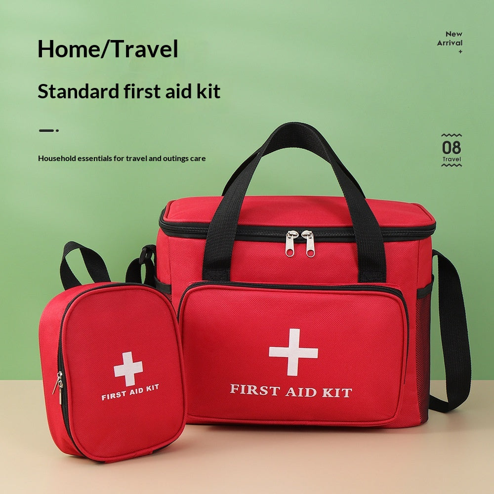 Sac de rangement en médecine portable à l'extérieur du ménage