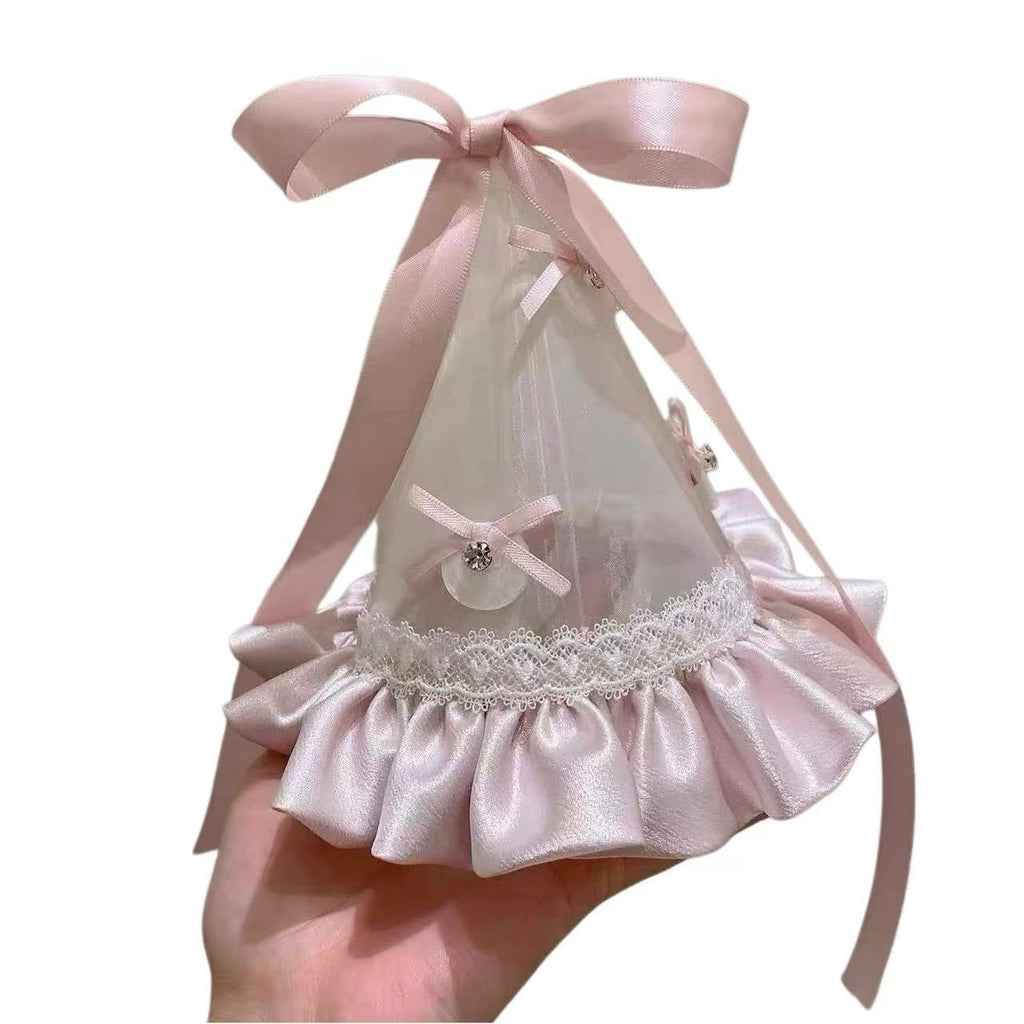 Cerise Cake Style Dentelle Coiffure