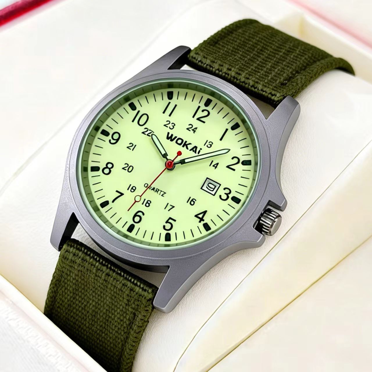 Hommes Casual Calendrier Sports Quartz Montre