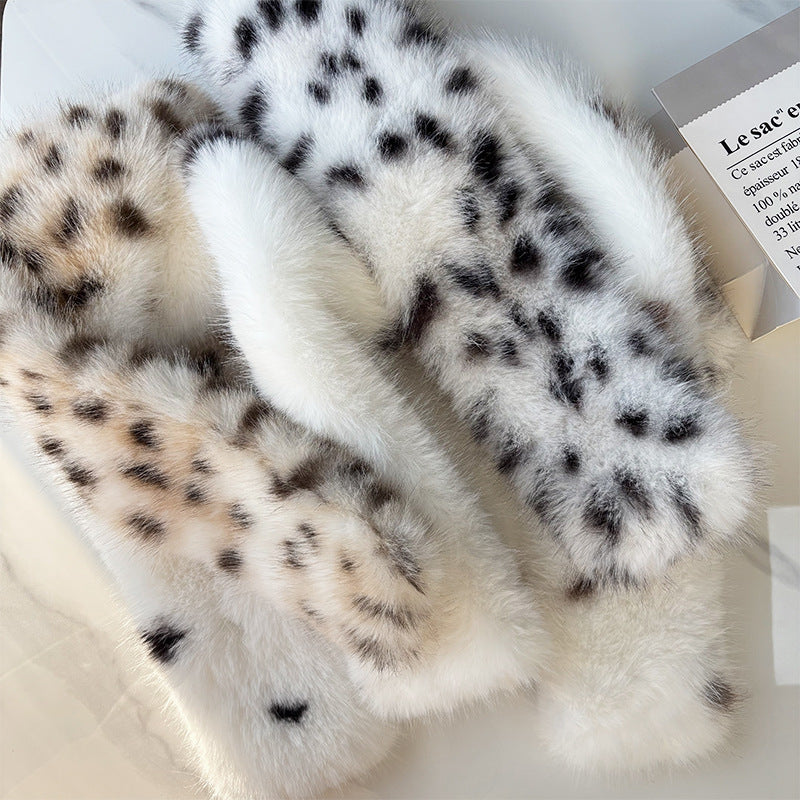 Echarpe naturelle en léopard imprimé en peluche avec un style doux coréen pour
