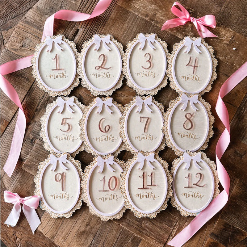 Style Ins Dentelle en bois Cadre Bow Milestone