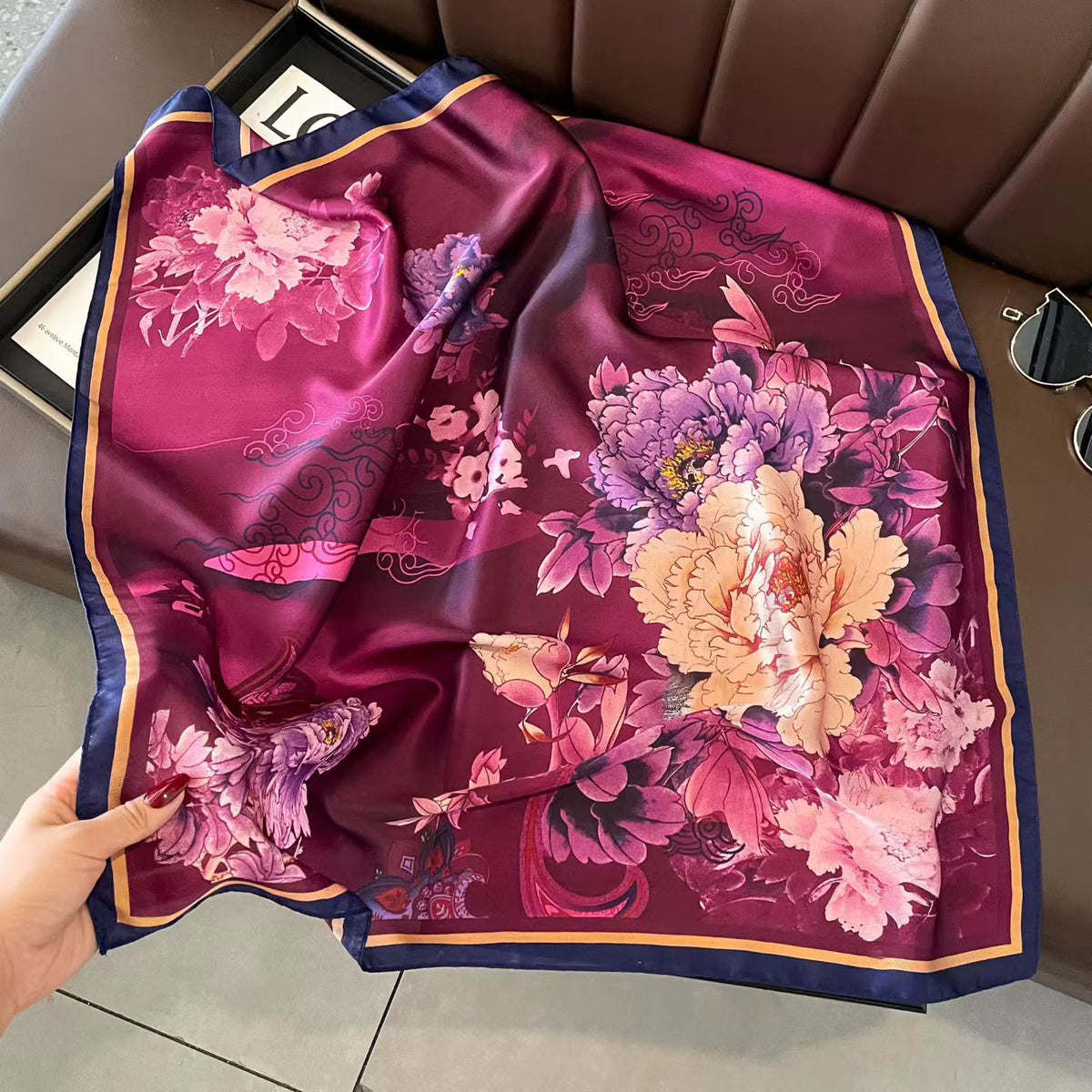Écharpe carrée femmes Modeable petit mouchoir 70cm