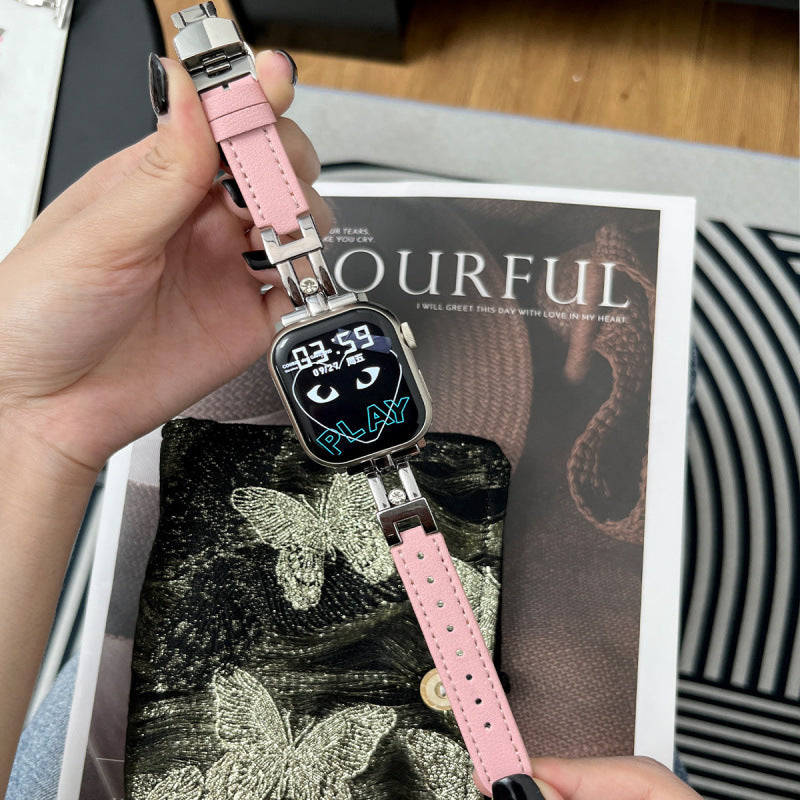 Bracelet en cuir véritable et fermoir papillon