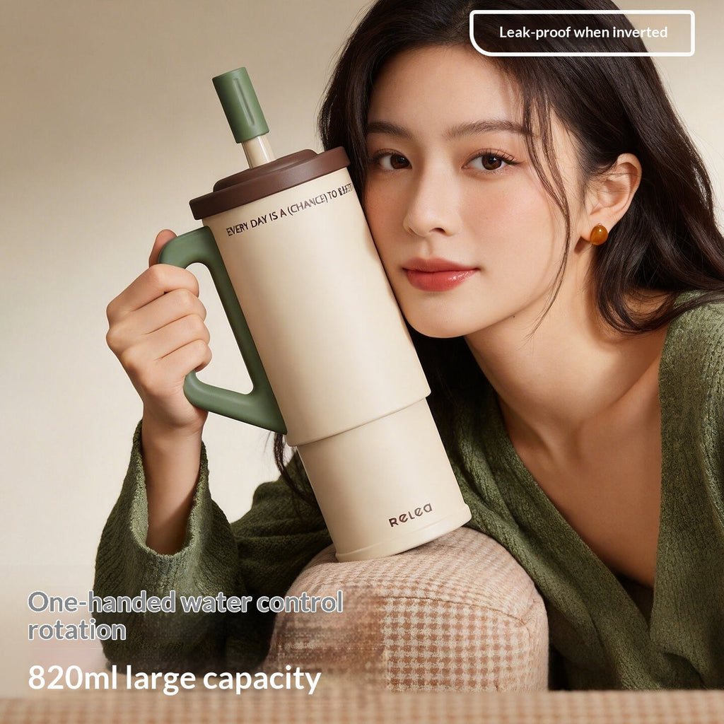 High-capacity straw water bottle for cars