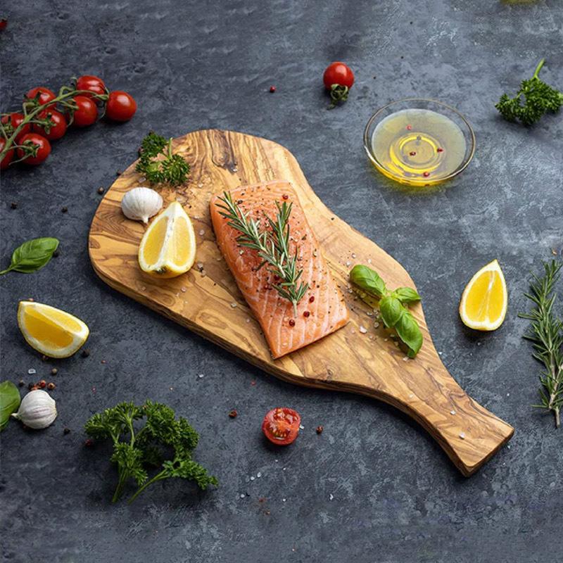 Tableau de coupe en bois pour la pizza Steak et légumes