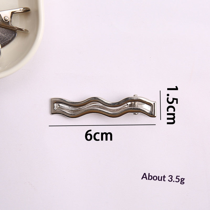 Simple métal argenté cheveux clip style latéral