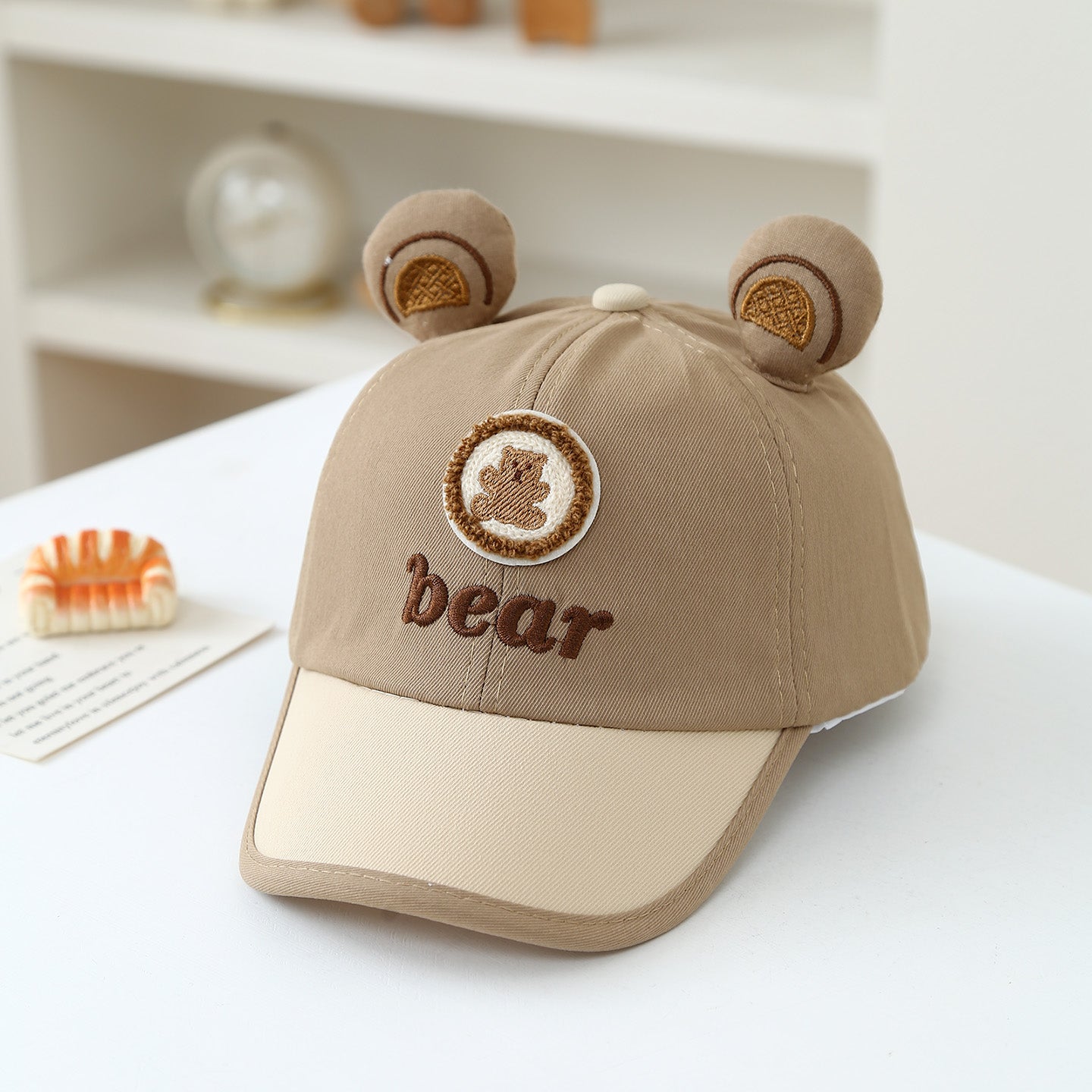 Le chapeau de baseball brodé de l'ours cartoon mignon est adapté pour les enfants âgés de 1 à 3 à Wea
