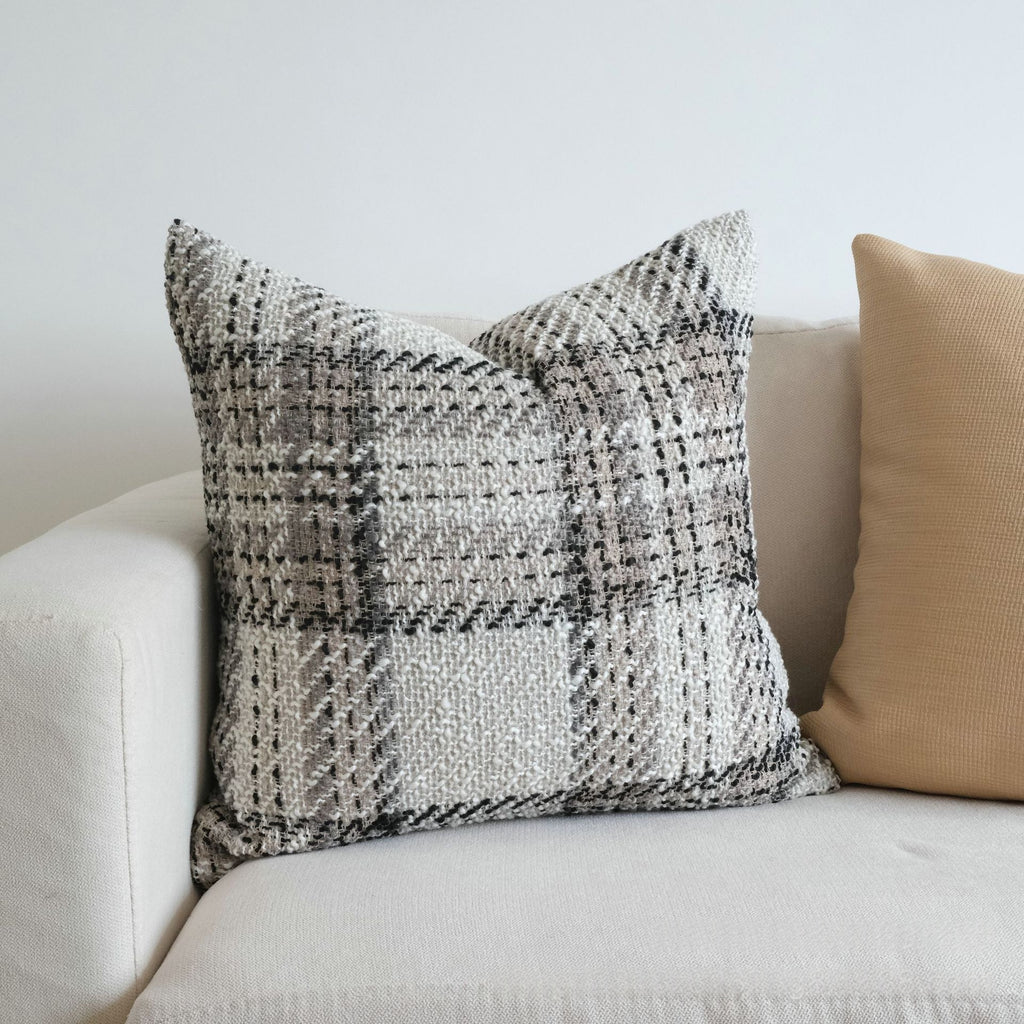 Coussin de plie à rayures enroulées