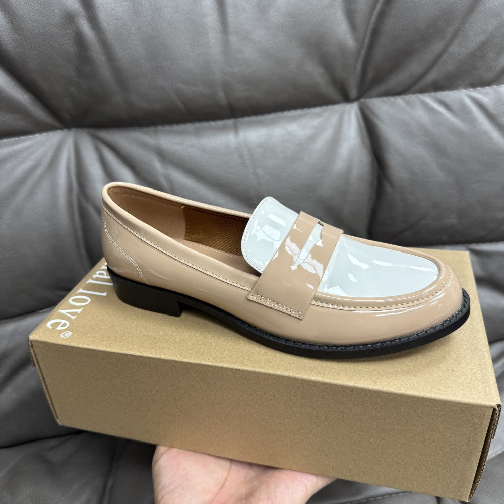 Chaussures en cuir slip-on style britannique