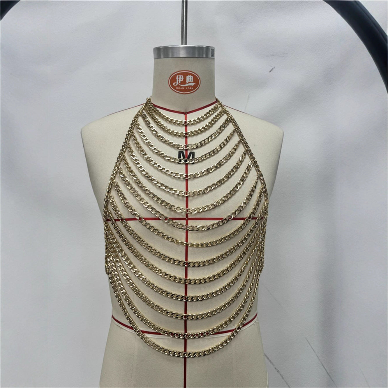 Personalized Halterneck Backless Sexy Hollow-Out Chaîne du corps