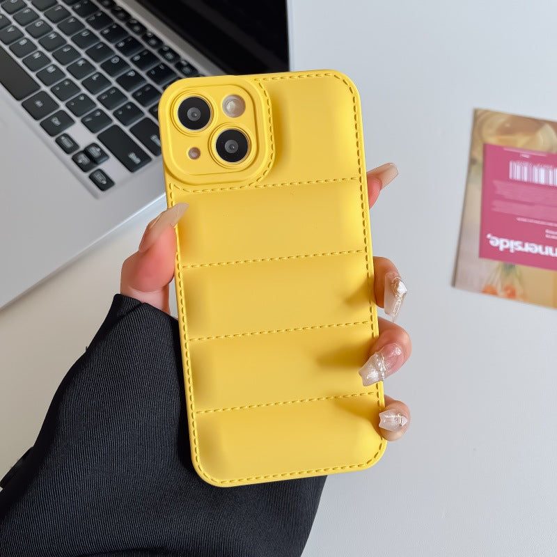 Étui téléphonique et vaporisation de veste