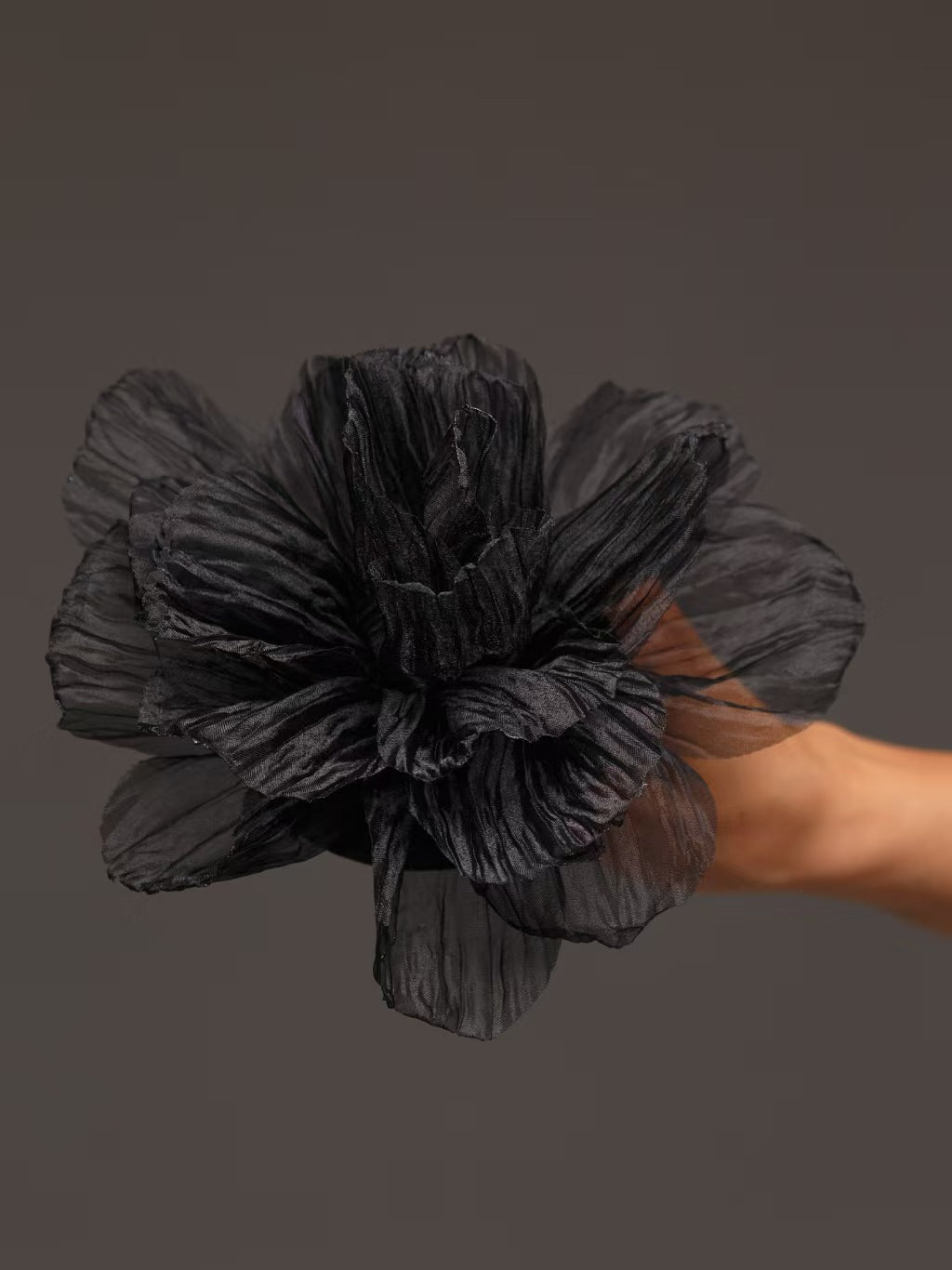 20cm Camellia Corsage à bords de brûlures