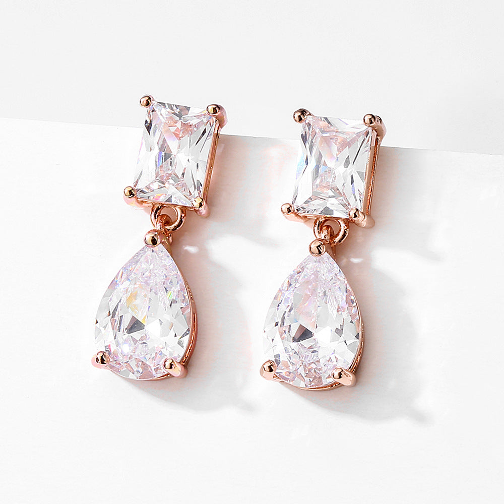 Boucles d'oreilles rétro longue goutte pour femmes