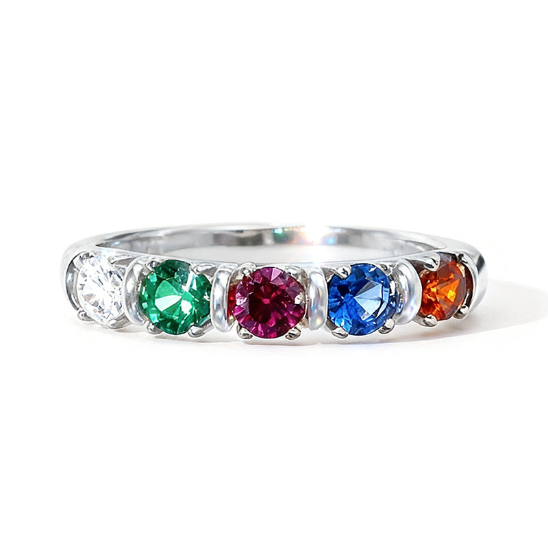 Anneau de Zircon à la mode et tendance