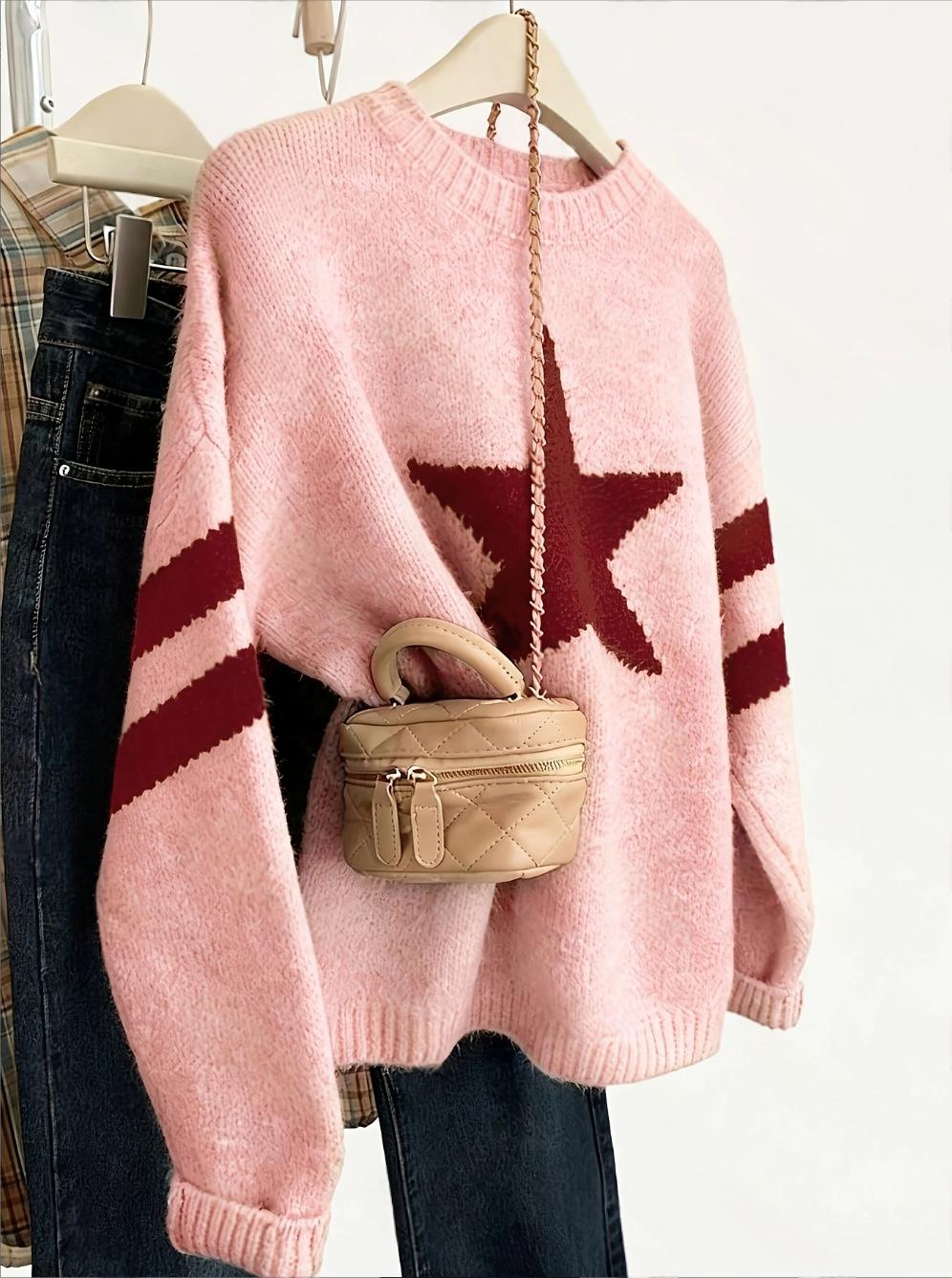 Pull simple tricoté avec un motif d'étoile