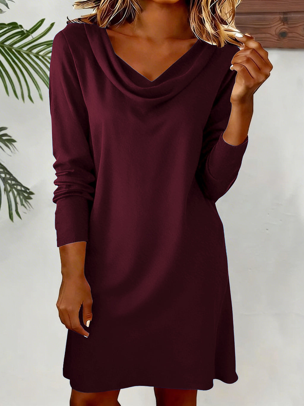 Robe à manches longues pour femme à col de bateau de couleur unie