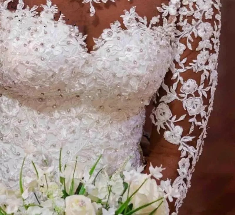 Robe de mariée blanche sirène manches longues