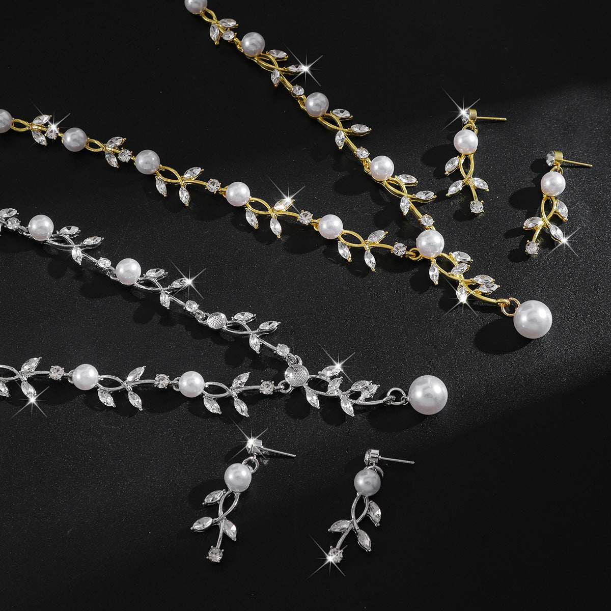 Feuille de femmes Strass Faux Pearl