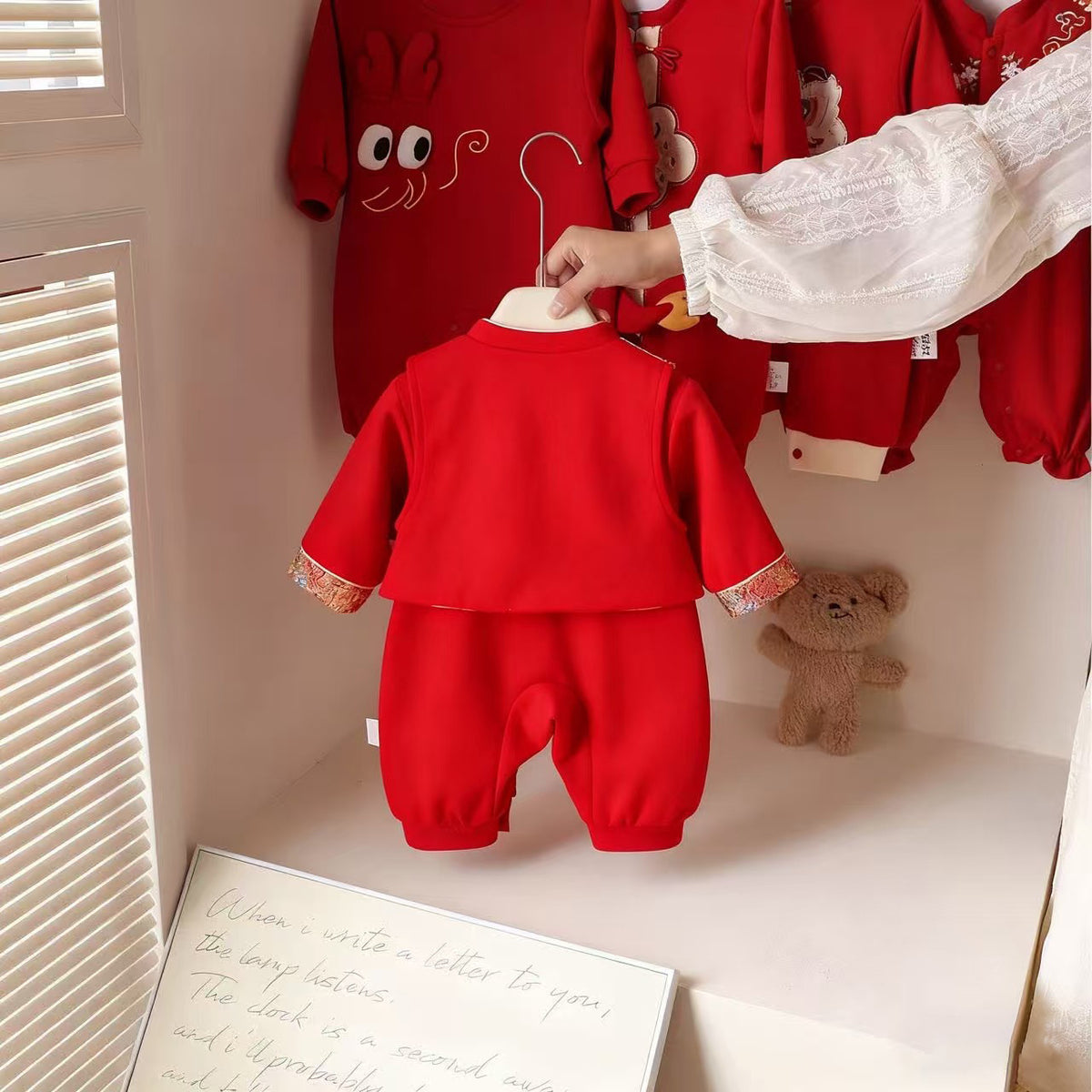 Autumn/Winter Festive Red Fleece-Lined Warm Romper Crawling Suit