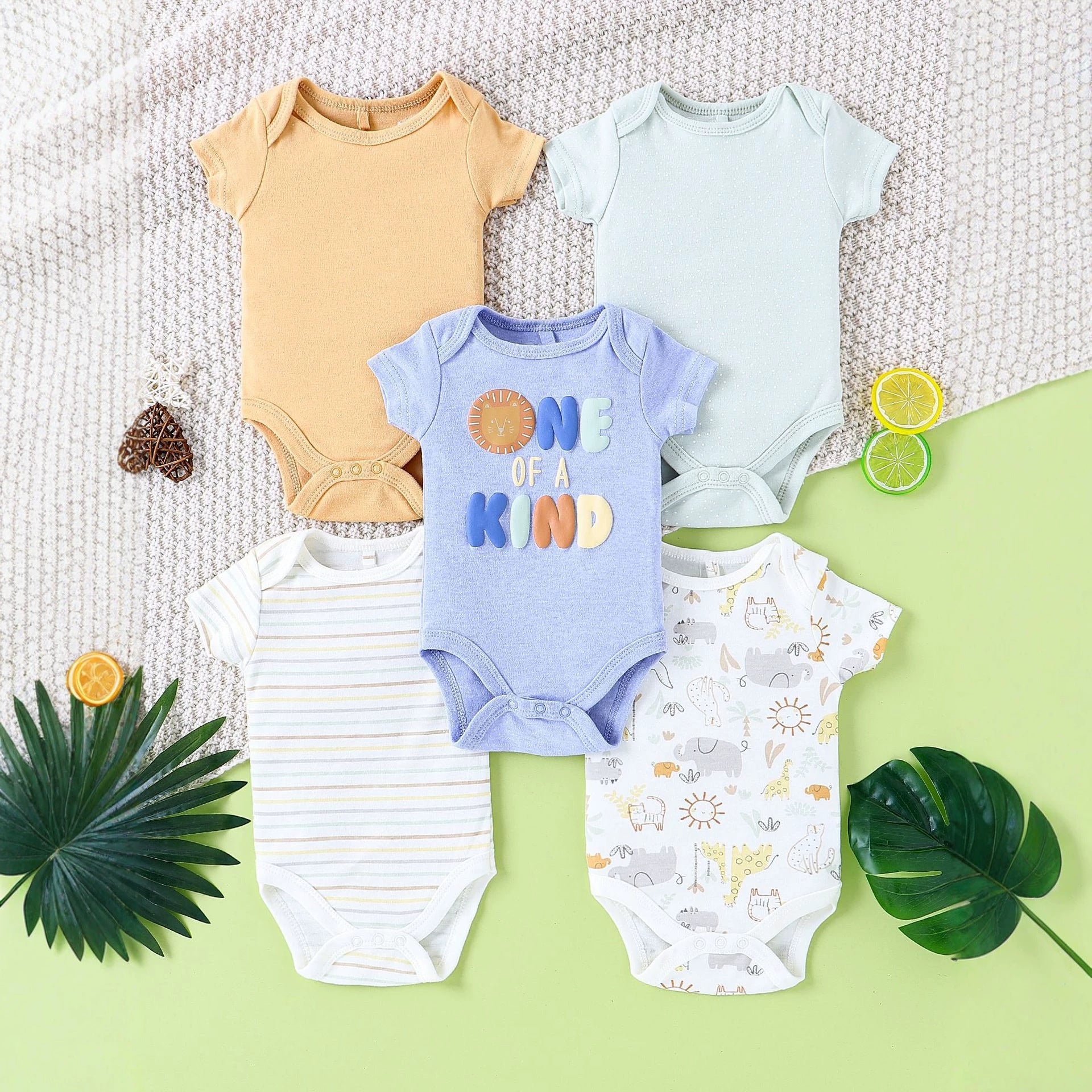 Cute Romper Ensemble cinq pièces de combinaison bébé à manches courtes