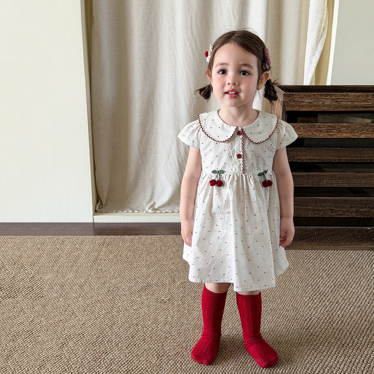 Cute slim dress for little girls