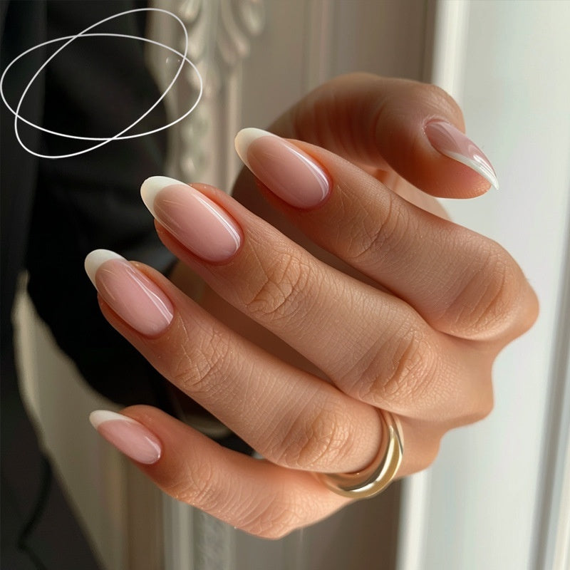 Astuce d'ongle terminée Wearable Court Square