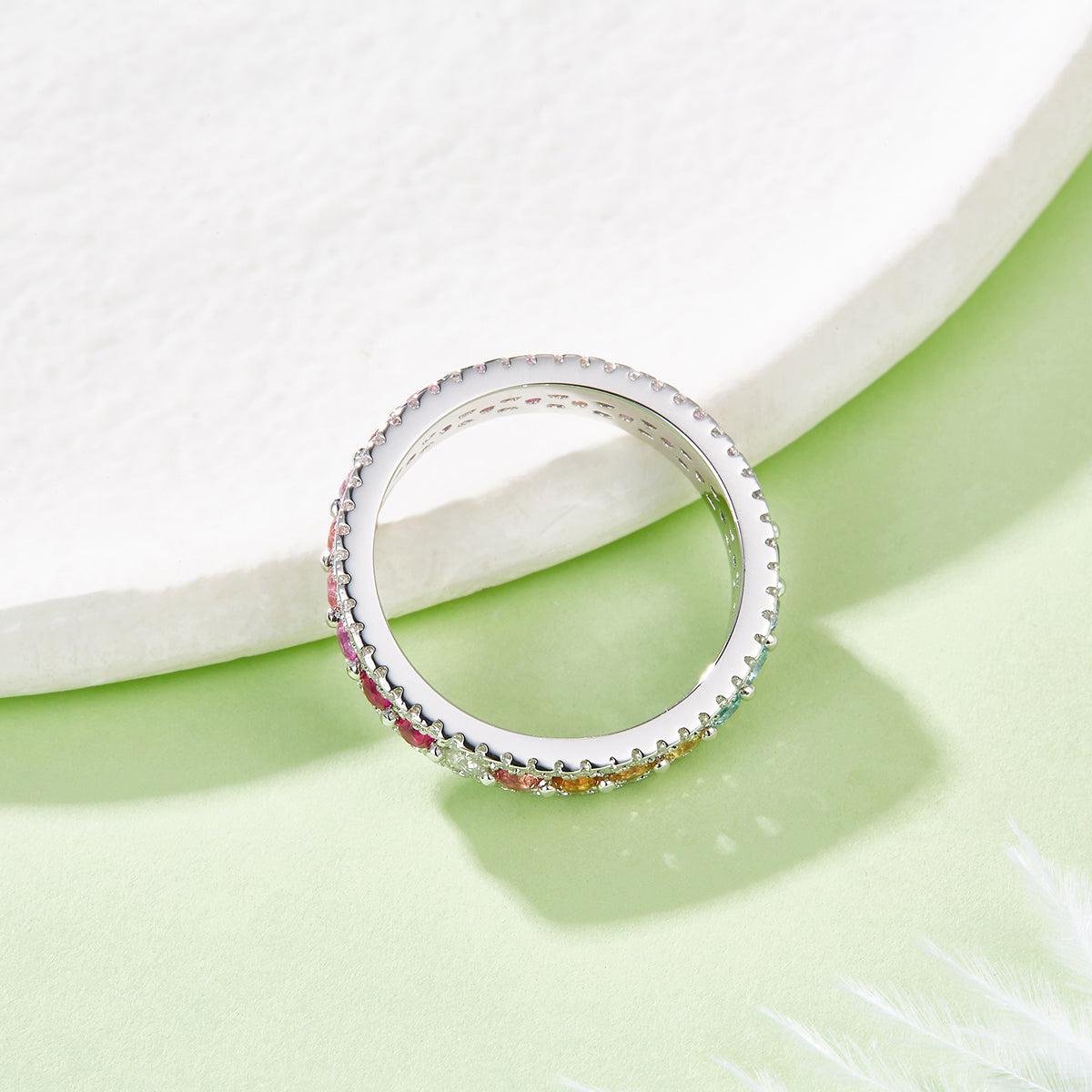 S925 Argent Sterling Rainbow Lab-Grown Gemstone Anneau d'éternité Pave Moissanite États-Unis Taille 5-9