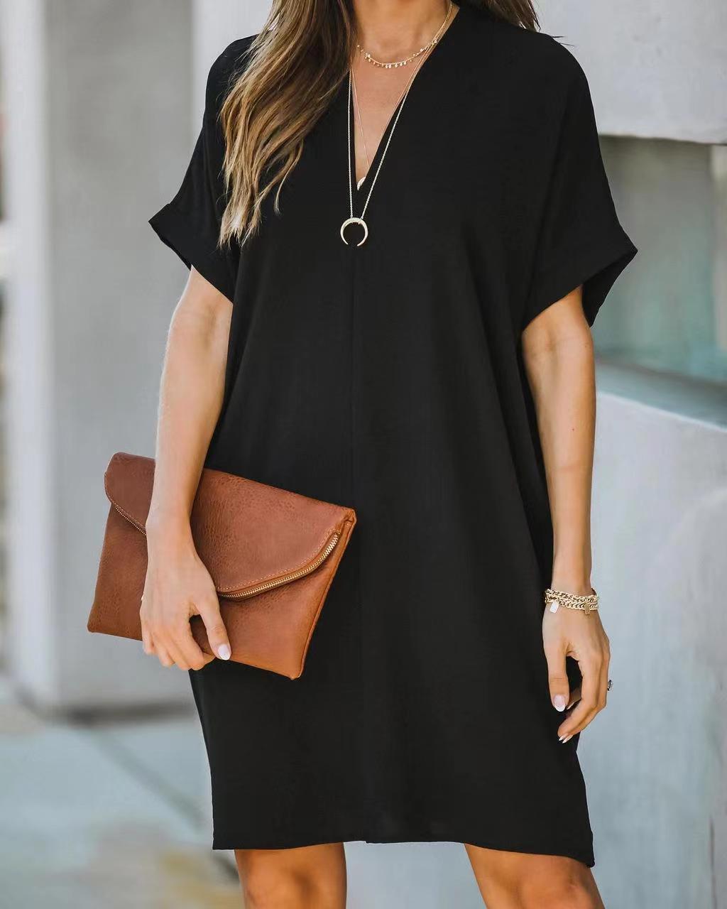Robe de décoration à manches courtes en col V-n occasionnel