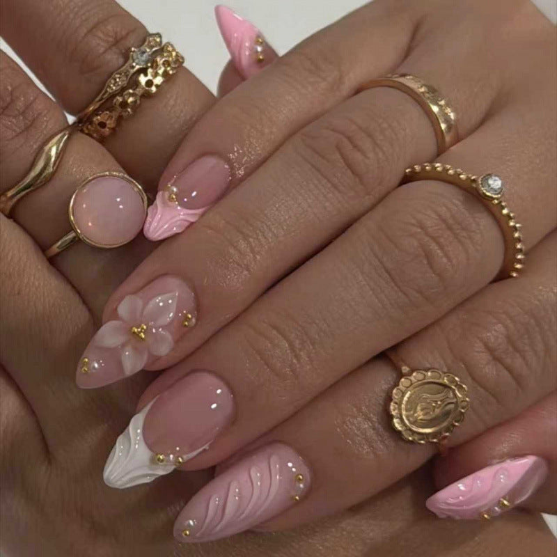 Nails français sculptés en 3D