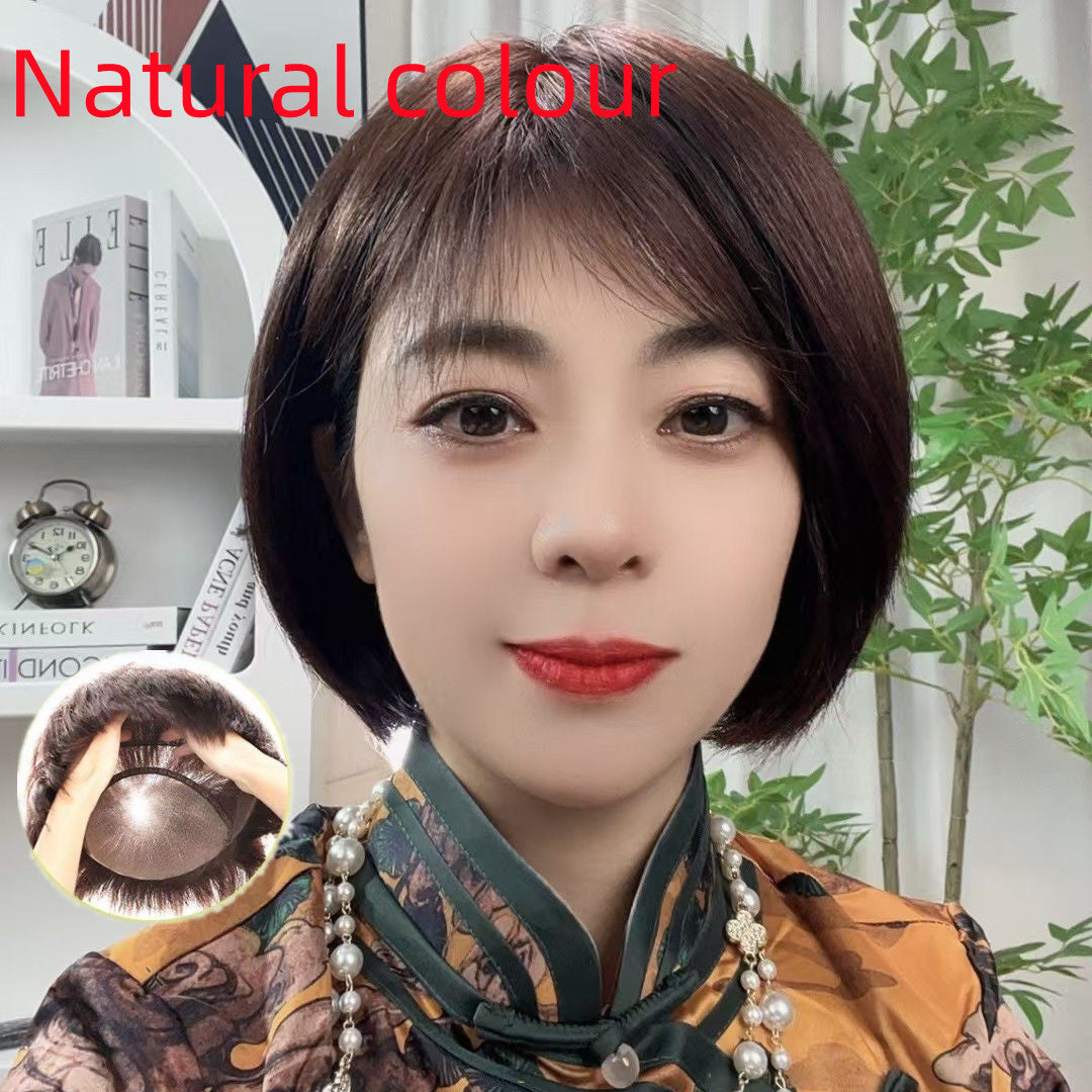 Couverture de cheveux minces de mode moyenne et âgée