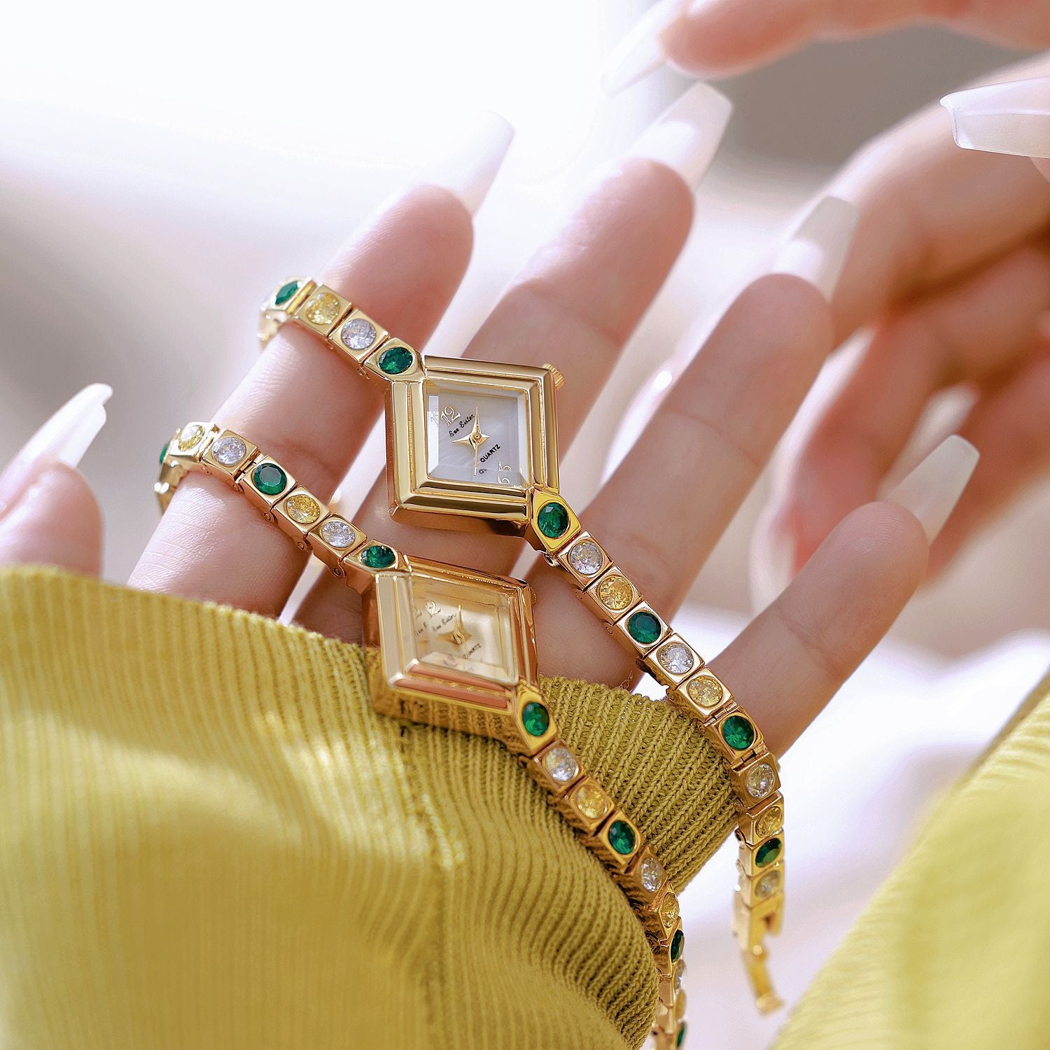 Lumière Luxe Tempérament Gradient Diamond Anique Pocket Watch Printemps Vert Femmes
