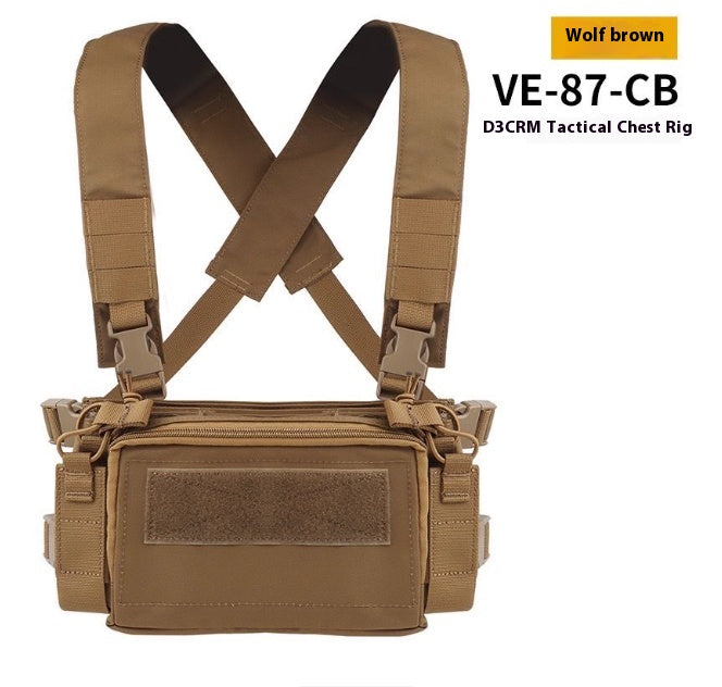 Veste tactique des Forces spéciales respirant rapidement