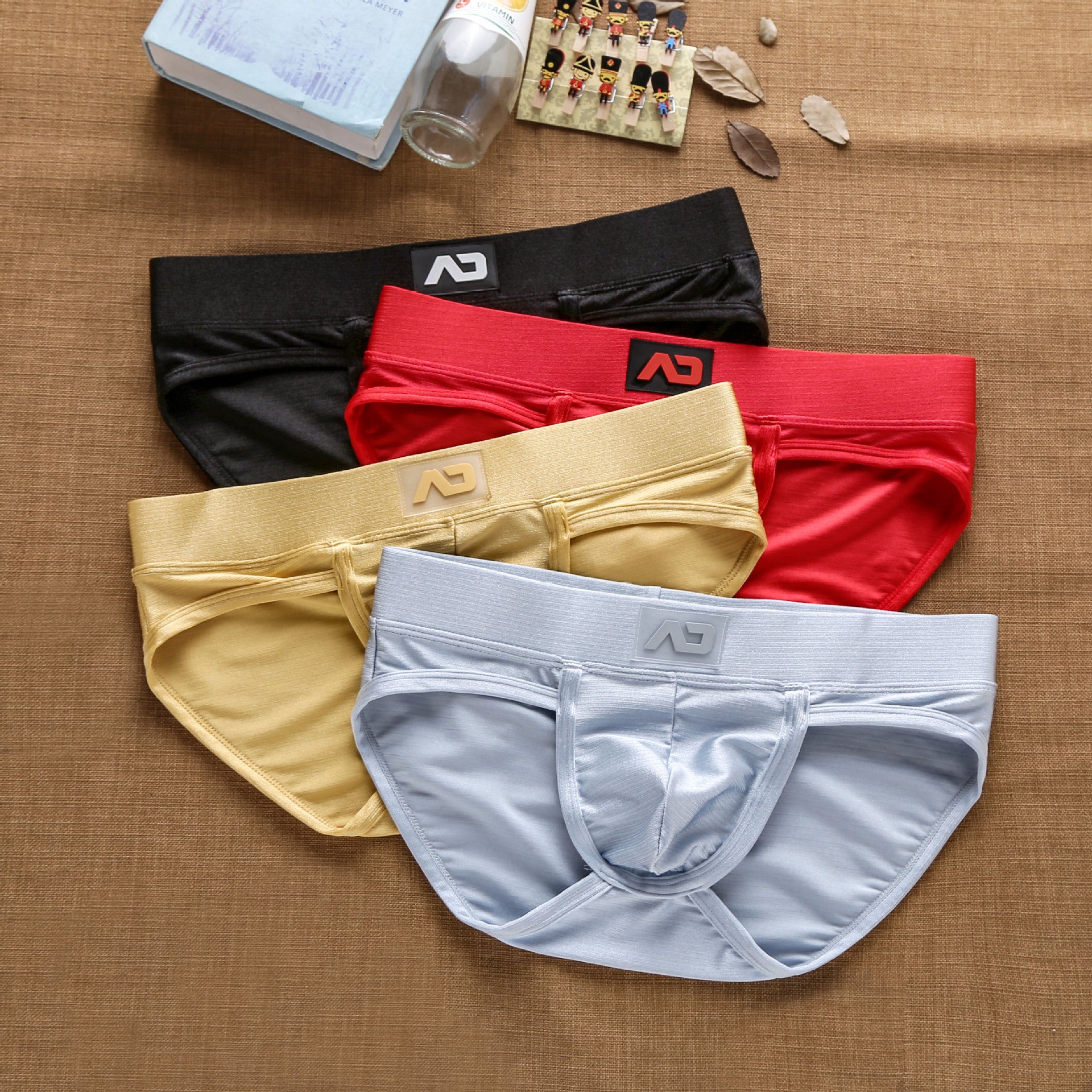 Slips brossé en nylon à faible taille pour hommes