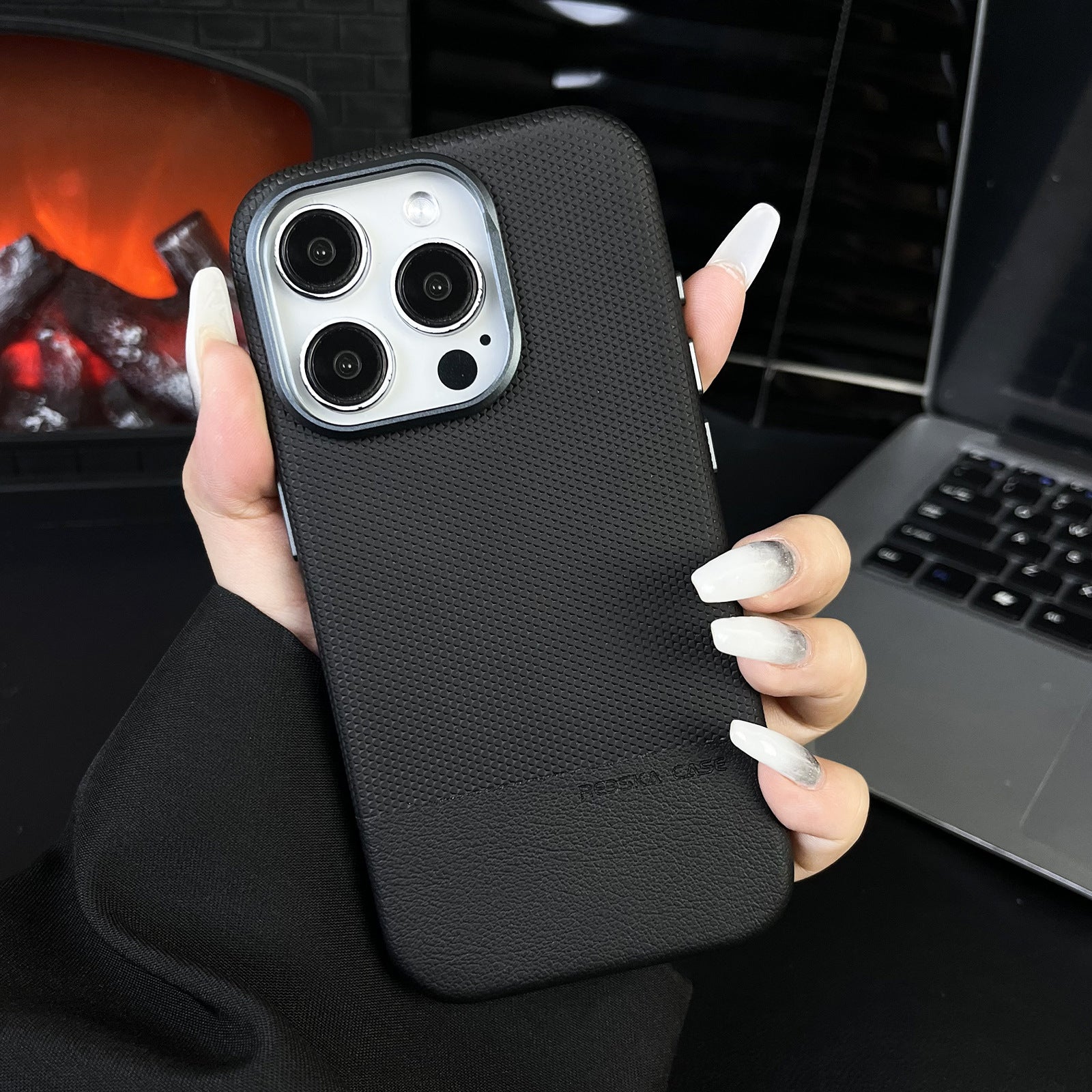 Case de téléphone Dragon échelle Texture pointure en cuir magnétique tout inclus résistant à la chute