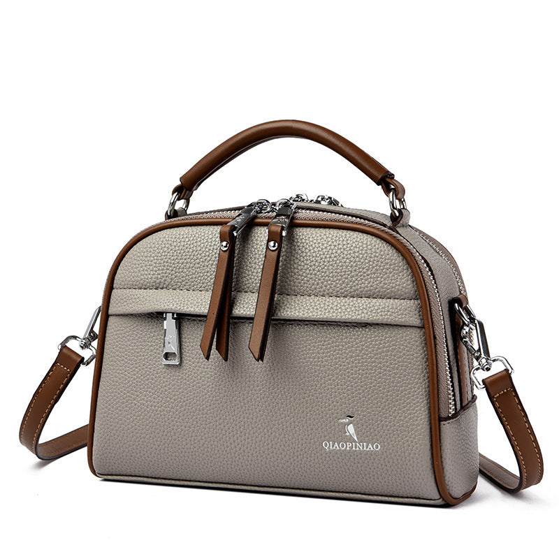 Croix-corps et sac à main pour femmes simples