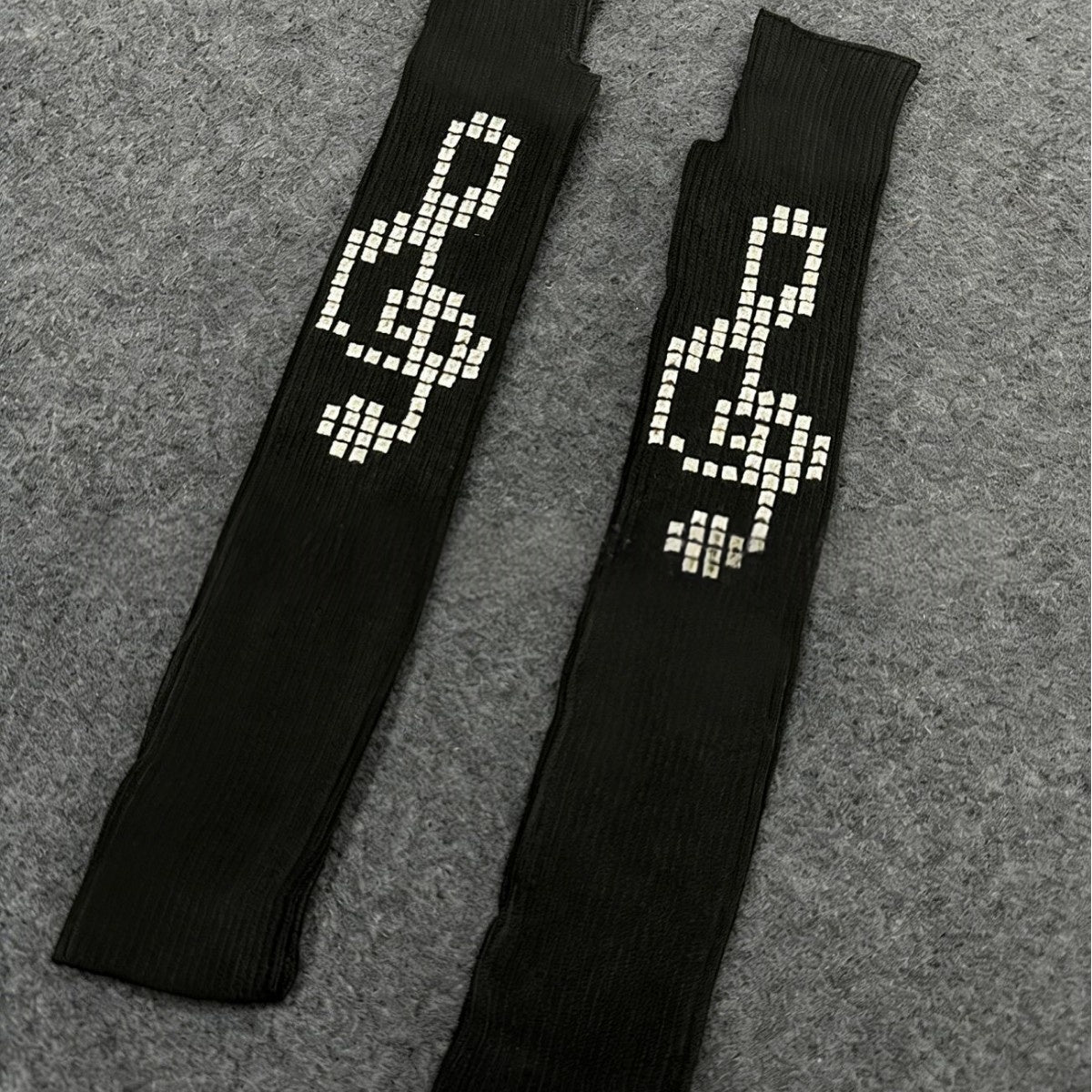 Gants sans doigts à perle croisée tricotée Arm Warmers Bandes-tête Chapeaux et Acces Tiestrendy