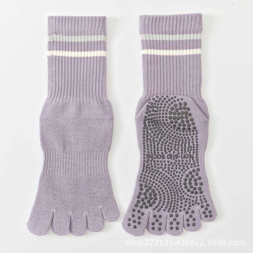 Gym Chaussettes antidérapantes à pieds pleins Femmes disponibles en différentes tailles