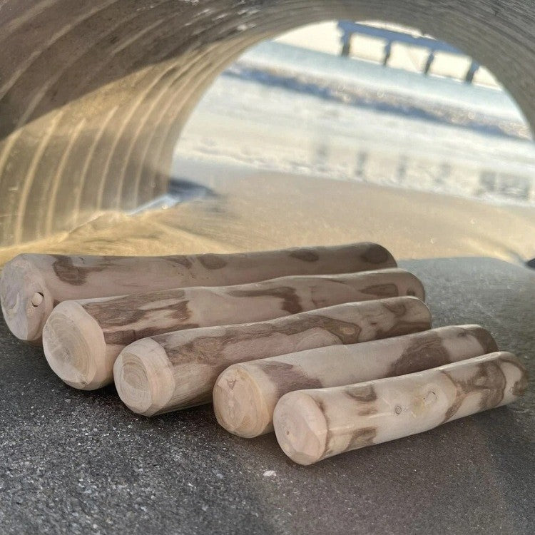 Jouet naturel en bois de café