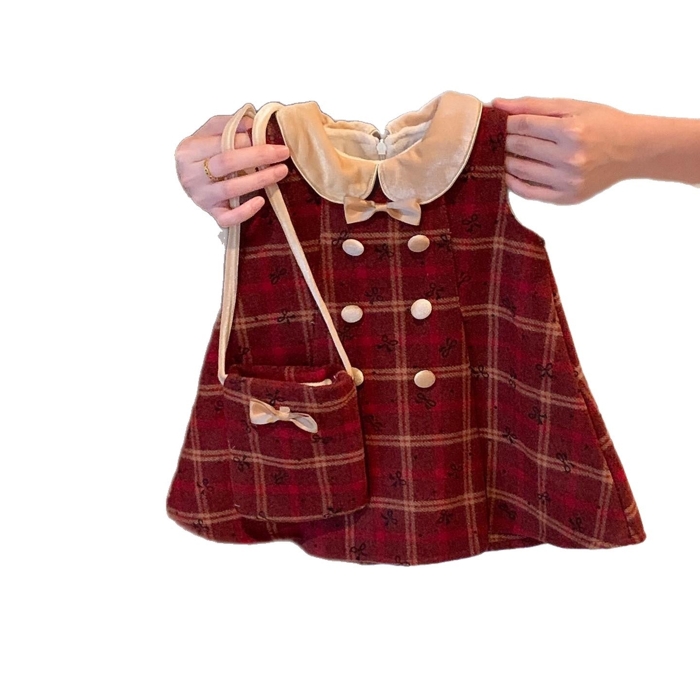 Robe de festive rouge à bord de velours