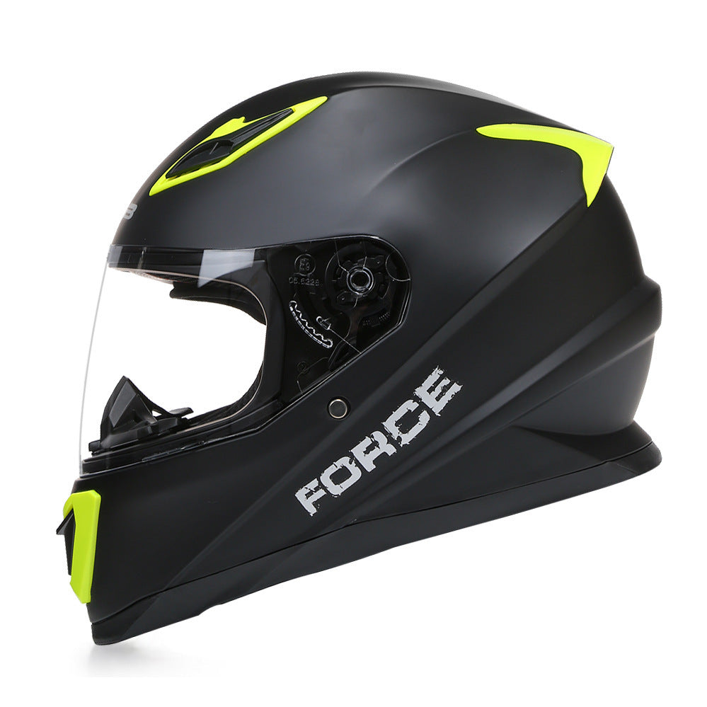 Simple and versatile motorcycle riding helmet