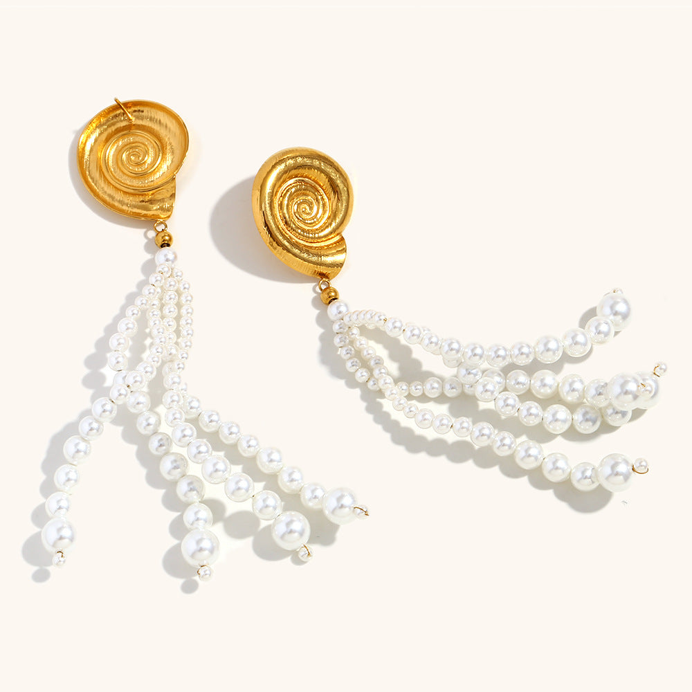 Boucles d'oreilles européennes et américaines Tassel Conch Stud