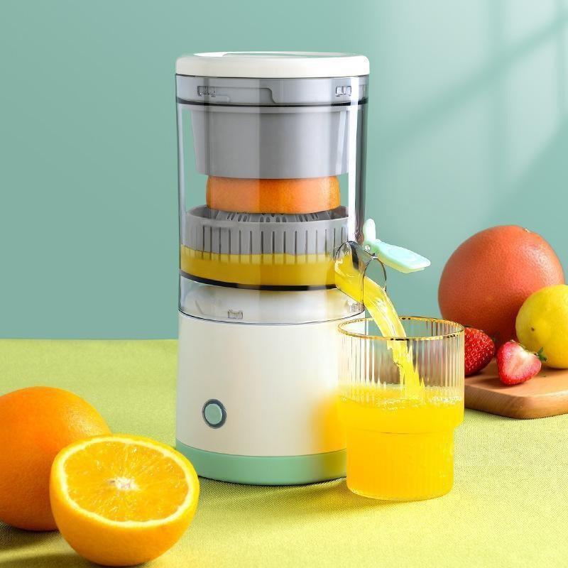 Green Portable Juicer with Built-in Battery and 5-Blade System