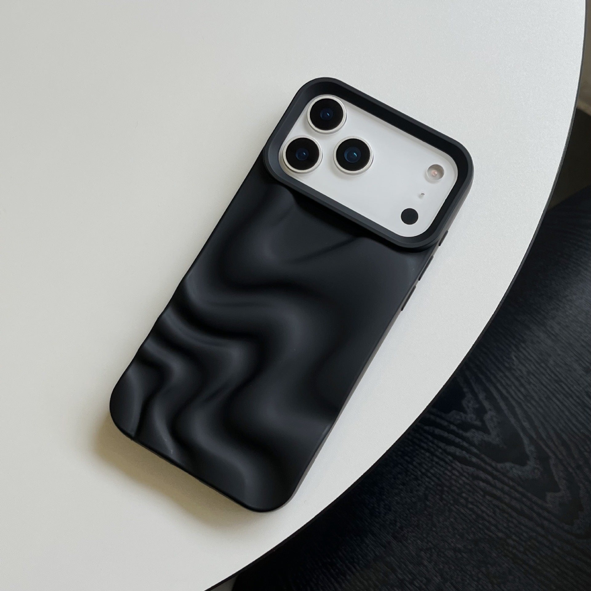Creative Versatile Solid Couleur Irrégulier Wave Pattern Phone Case