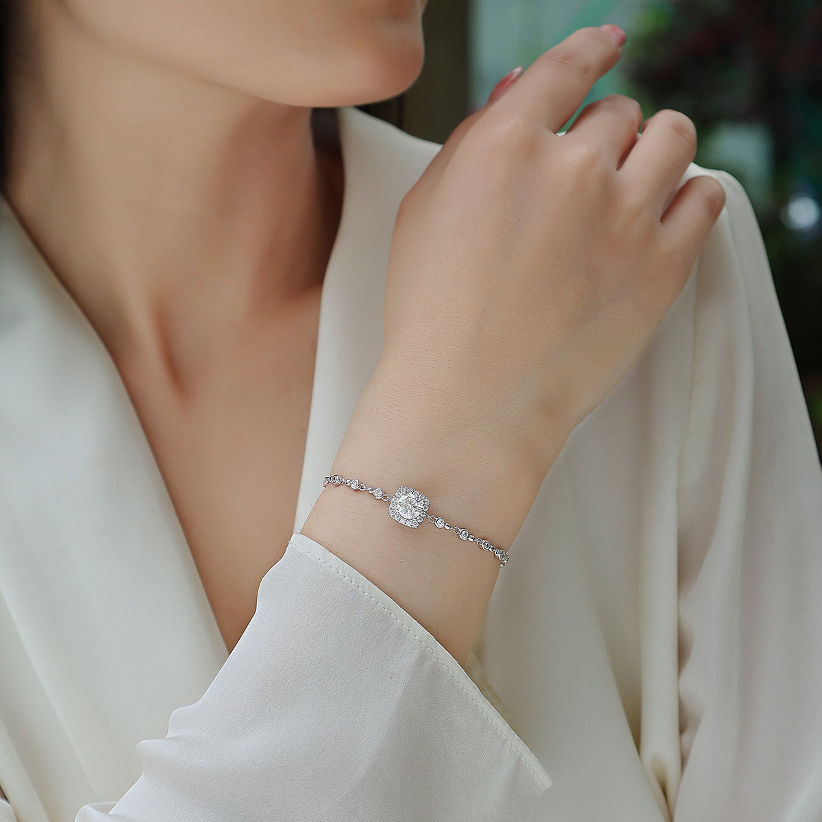 S925 Argent 1ct Coussin Halo Moissanite Bracelet