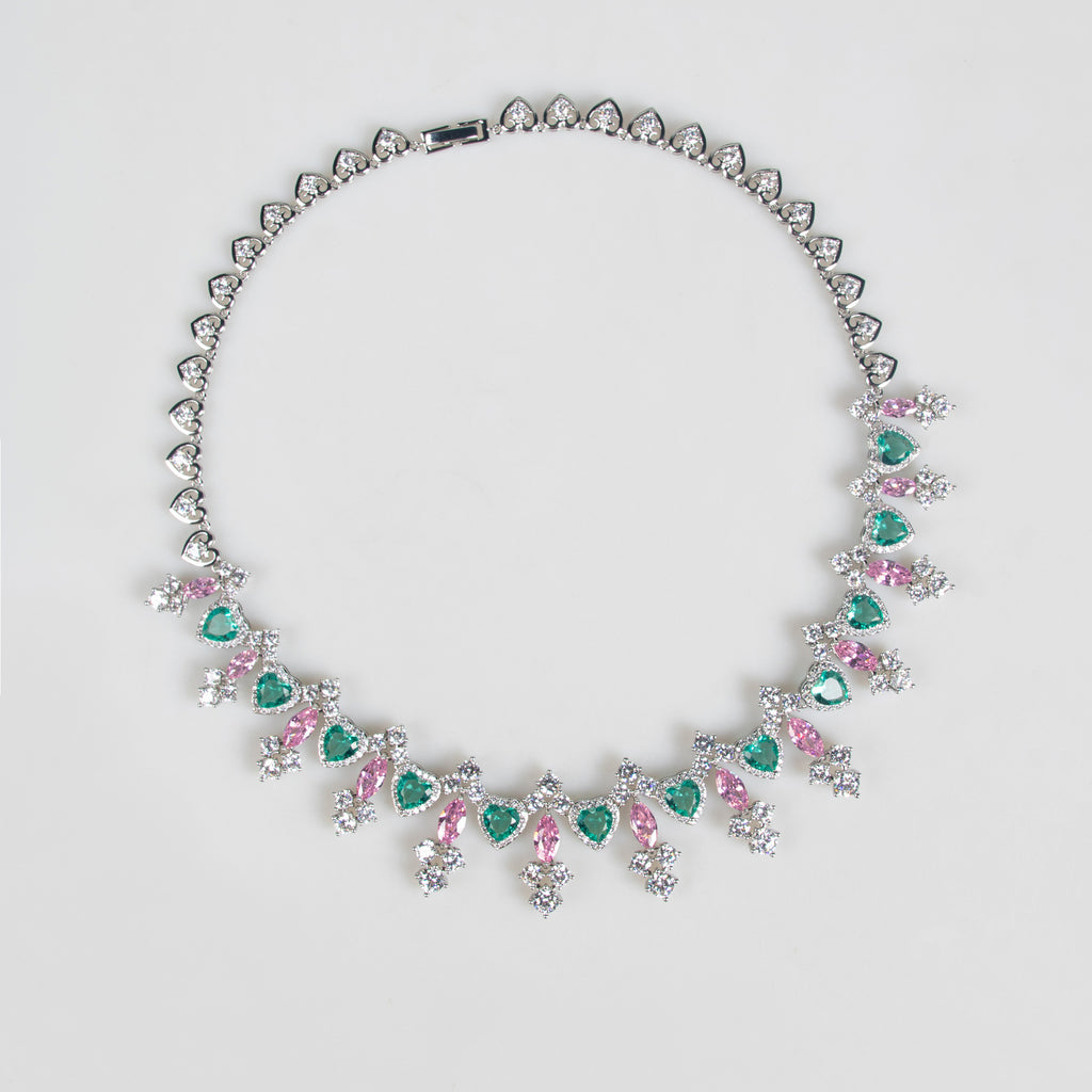 Collier et boucles d'oreilles personnalisés et créatifs pour les femmes