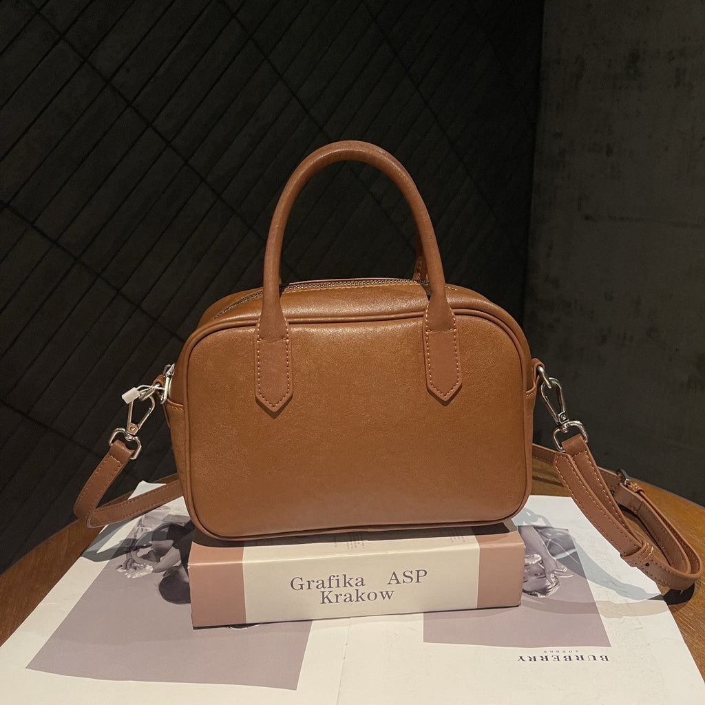 Top-grain leather bowling bag
