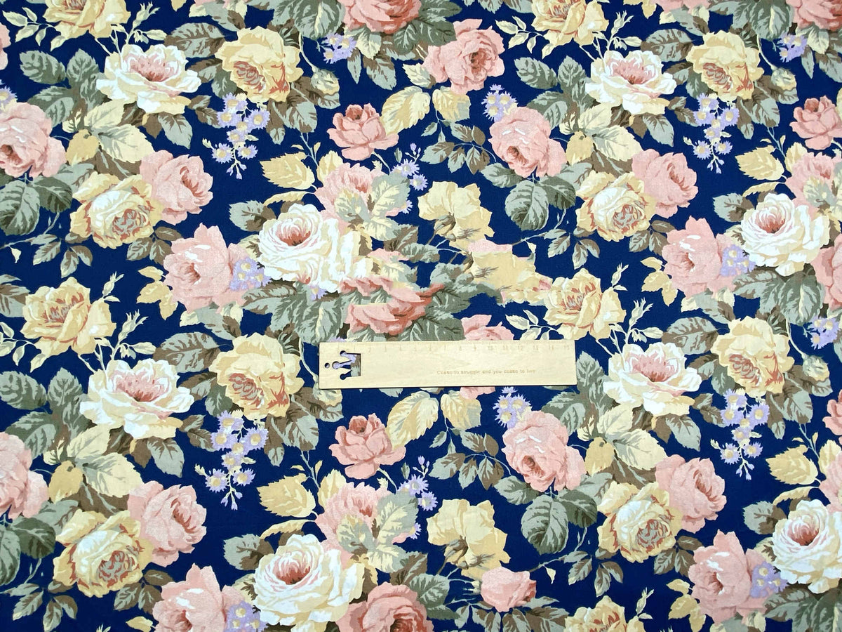 Tissu d'imprimé en coton rose fleur