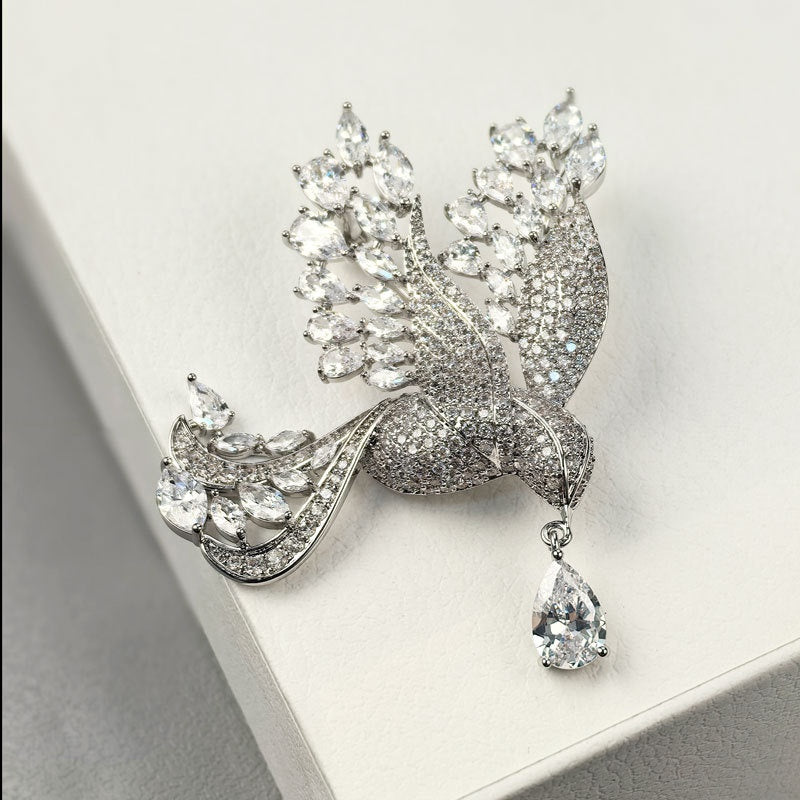 Fashionnable Légèrement Luxurious Micro-Paved Zircon Bird Brooch